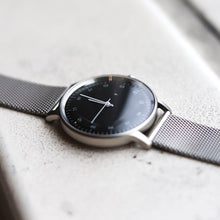 画像をギャラリービューアに読み込む, sazare【正規取扱店】:SK01 / SS SILVER HONING FINISH / BLACK DIAL / SILVER MESH