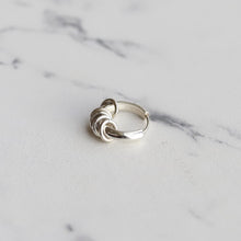 画像をギャラリービューアに読み込む, F.H.  シルバーピアス:#E001