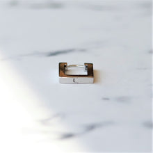 画像をギャラリービューアに読み込む, F.H. シルバーピアス(スクエアフープ シルバー):#E013