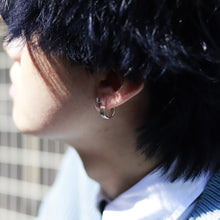 画像をギャラリービューアに読み込む, F.H. シルバーピアス(スリーリングフープ):#E048SV