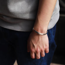 画像をギャラリービューアに読み込む, F.H. シルバーバングル(平打ち 7mm):#BG006