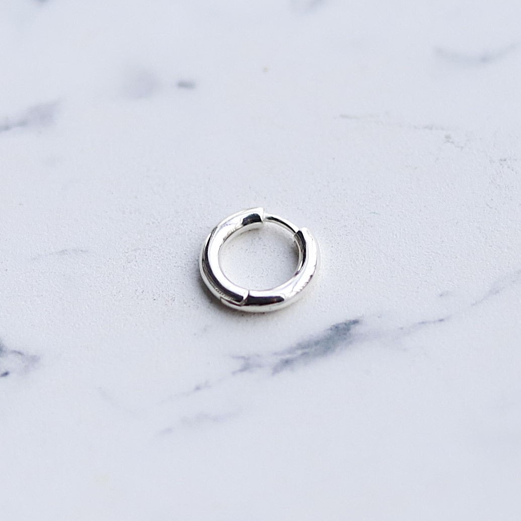 【シンプルを極めたフープピアス】F.H. シルバーピアス(フープ 13mm):#E072