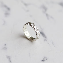 画像をギャラリービューアに読み込む, F.H. シルバーリング(スクエアチェーンリング):#R035