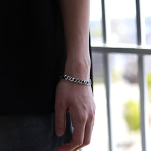 画像をギャラリービューアに読み込む, F.H. シルバーブレスレット(ハーネスチェーン 7mm):#B040-19cm