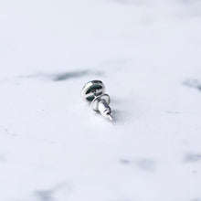 画像をギャラリービューアに読み込む, F.H. シルバーピアス(天然石ターコイズ):#E065TQ