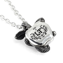 画像をギャラリービューアに読み込む, 【正規取扱店】Leathers and Treasures: Small Temptation Forbidden Fruits Inlay Pendant w/Snake w/Stingray w/Red