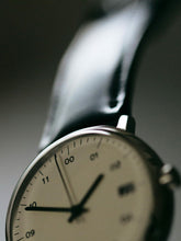画像をギャラリービューアに読み込む, 【正規取扱店】sazare : SK02 / SS SILVER MIRROR FINISH / WHITE DIAL / BLACK CORDOVAN LEATHER