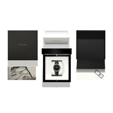 画像をギャラリービューアに読み込む, 【正規取扱店】 CORNICHE:Heritage Chronograph Steel with Black dial