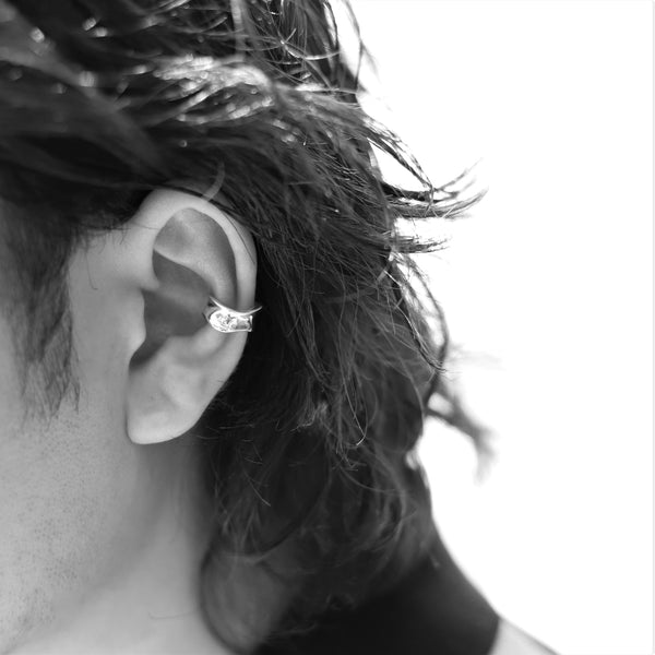 その日のファッションをアップデートするアクセサリー入荷