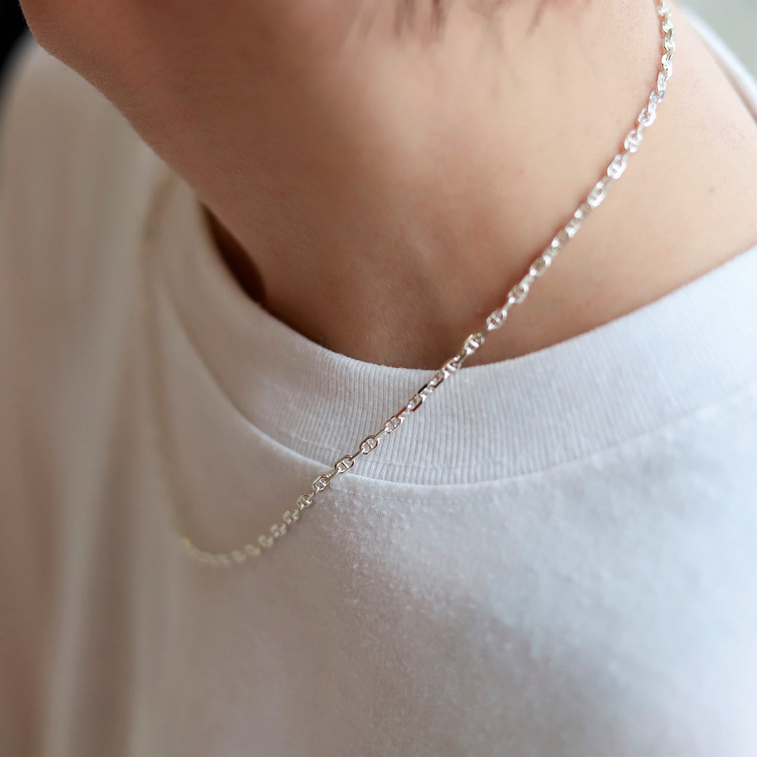 【Tシャツ一枚にコレ！】アンカーチェーンネックレス