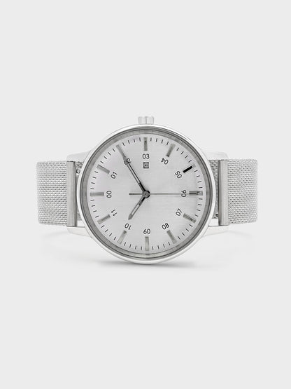 【取り寄せ商品：納期約2週間】sazare【正規取扱店】：SK01 1970 / SS SILVER MIRROR FINISH / SILVER INDEX DIAL / SILVER MESH