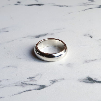 【ありそうでないこのボリューム感】F.H. シルバーリング（甲丸リング）：#R034