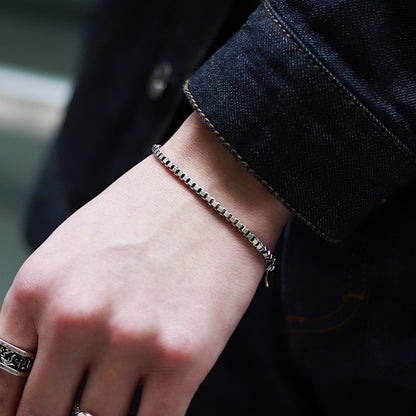 【さりげなく色気をプラス】F.H. シルバーブレスレット（BOXチェーン 3mm）：#B028-19cm