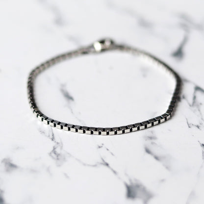 【手首周り大きい（21cm位）の方に】F.H. シルバーブレスレット（BOXチェーン 3mm）：#B028-23cm