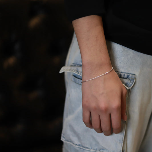 【手元に馴染む繊細な輝き】F.H.  シルバーブレスレット（ロープチェーン 1.8mm）：#B038-19cm