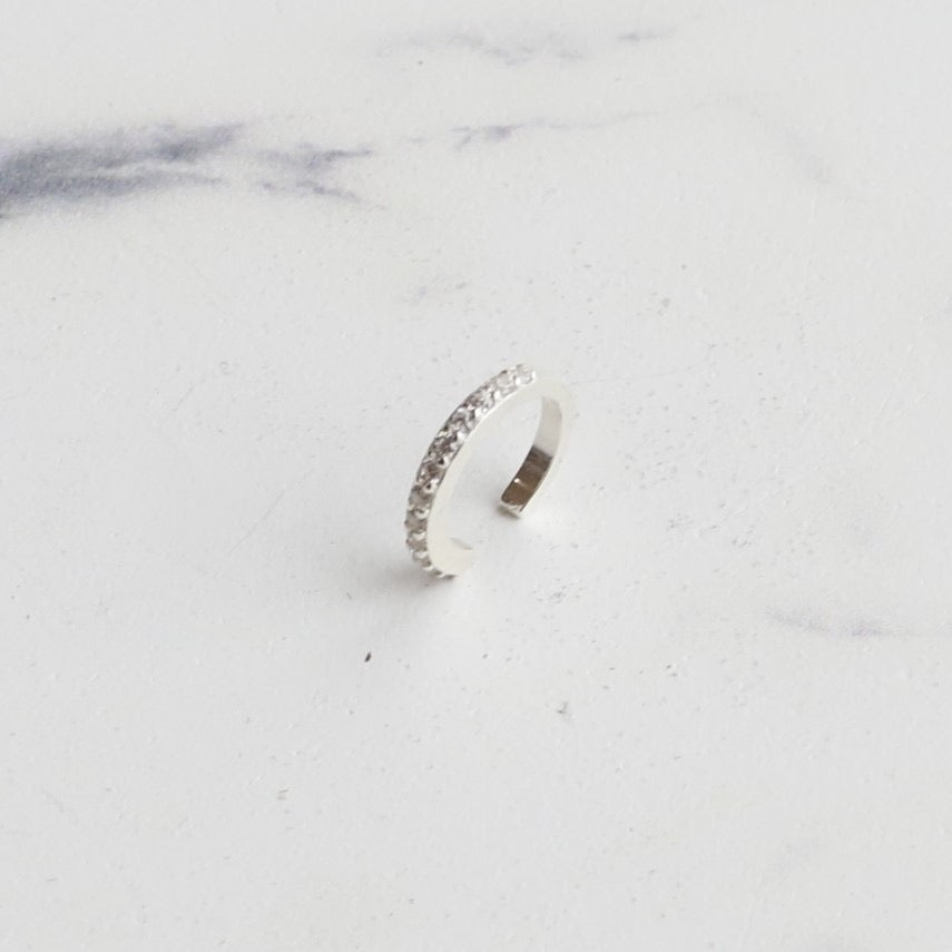 F.H. シルバーイヤーカフ：#EC008