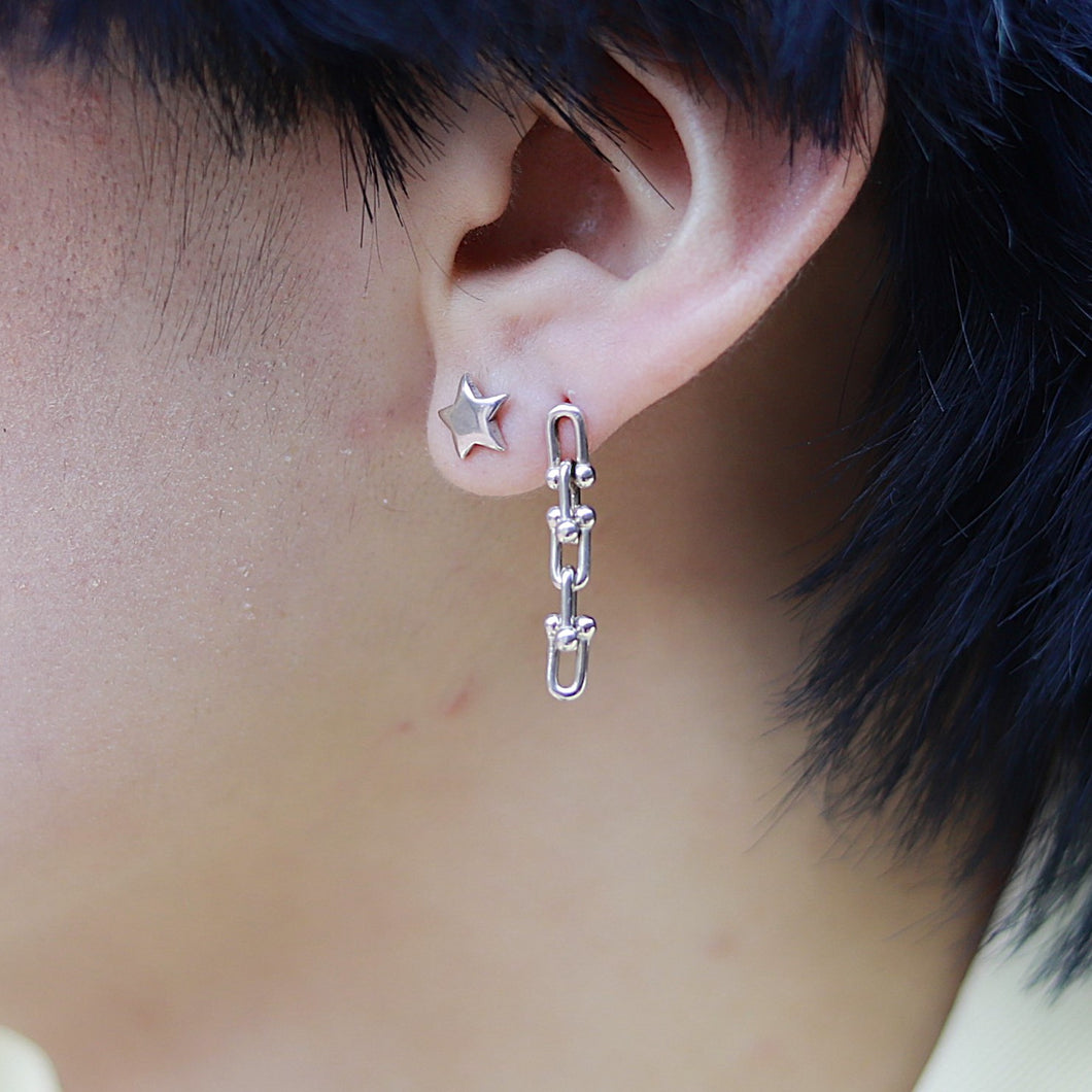F.H. シルバーピアス：#E023-L