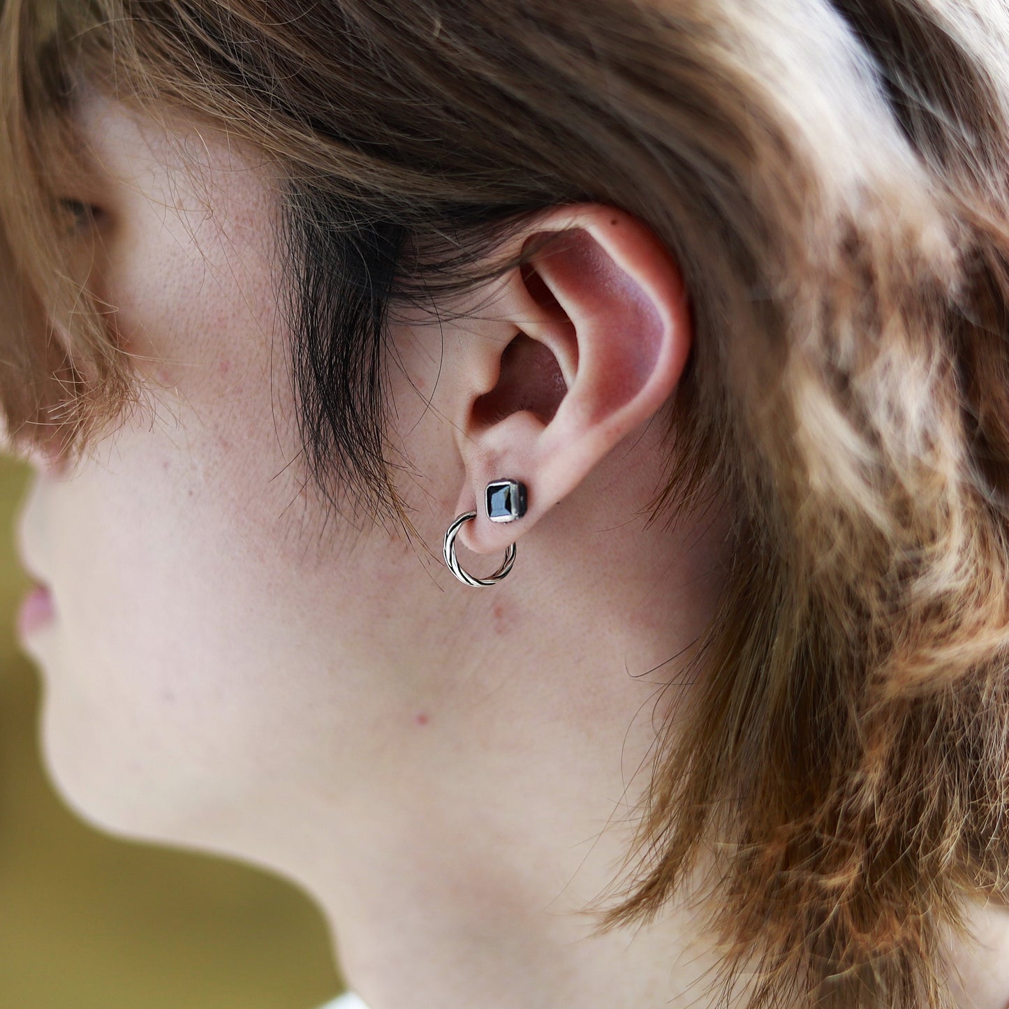 F.H. シルバーピアス（スクエアジルコン ブラック）：#E024-BK