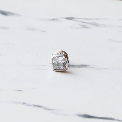 F.H. シルバーピアス（スクエアジルコン ホワイト）：#E024-W