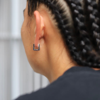 F.H. シルバーピアス（スクエアフープ シルバー）：#E013