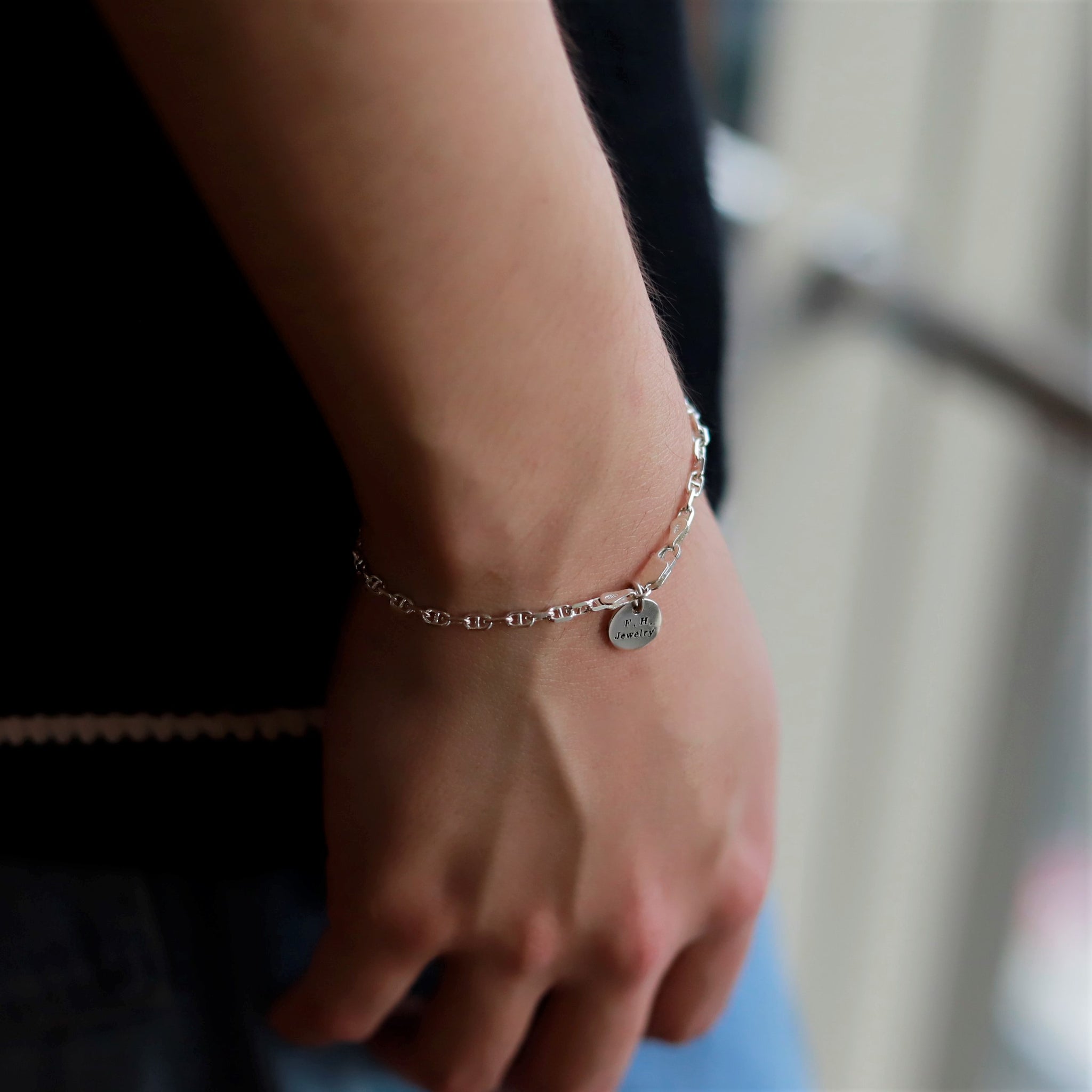 MO-1 セラミック ブレスレット 手首サイズ18cm 楽天市場】【楽天