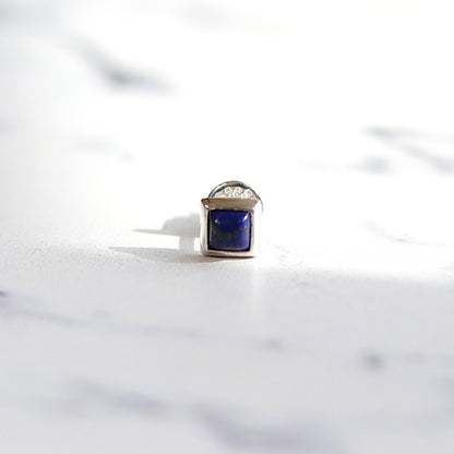 F.H. シルバーピアス（スクエア ラピスラズリ）：#E069LL