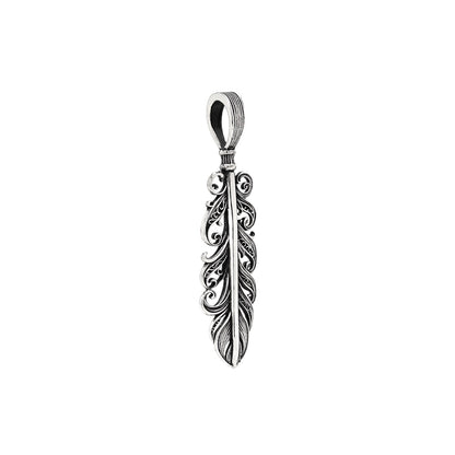 【オーダー商品：納期約3ヶ月】 【正規取扱店】Leathers and Treasures： Scroll Feather Charm