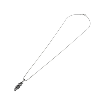 【オーダー商品：納期約3ヶ月】 【正規取扱店】Leathers and Treasures： Scroll Feather Charm