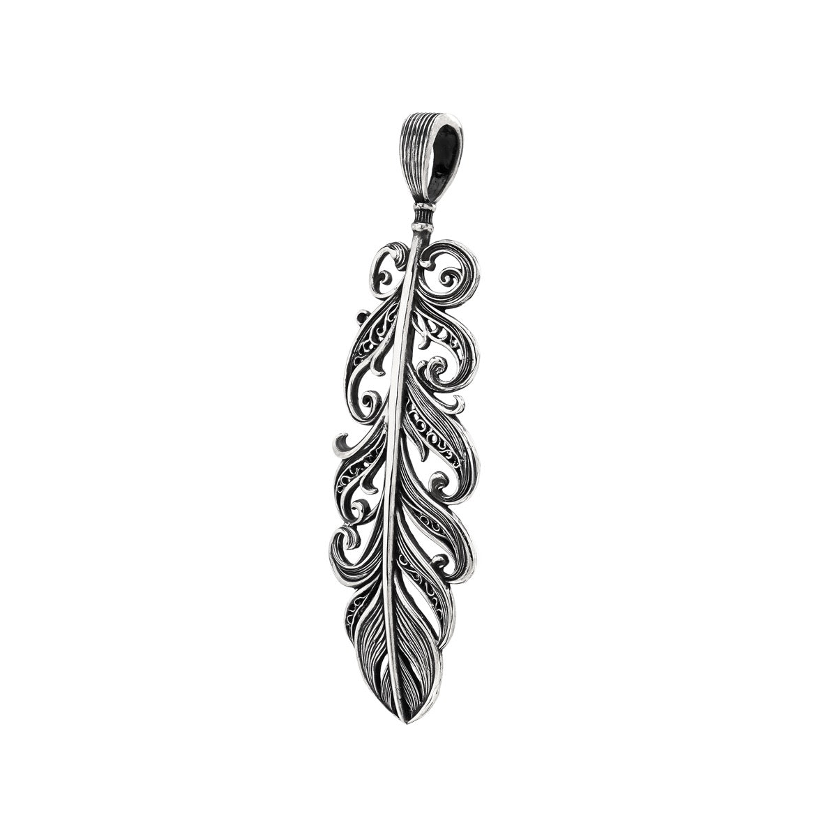 【オーダー商品：納期約3ヶ月】 【正規取扱店】Leathers and Treasures： Scroll Feather Pendant
