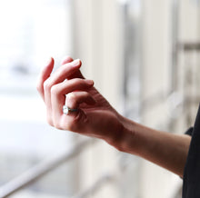 画像をギャラリービューアに読み込む, 【ピンキーにおすすめ】F.H. シルバーリング（シグネットリング）：#R038
