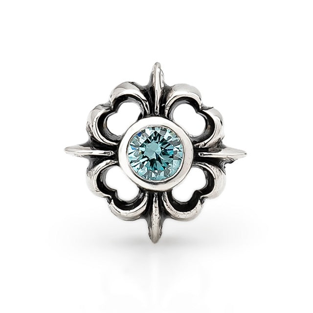 【オーダー商品：納期約3ヶ月】【正規取扱店】Leathers and Treasures： Pope's stone cross w/ Ice blue diamond