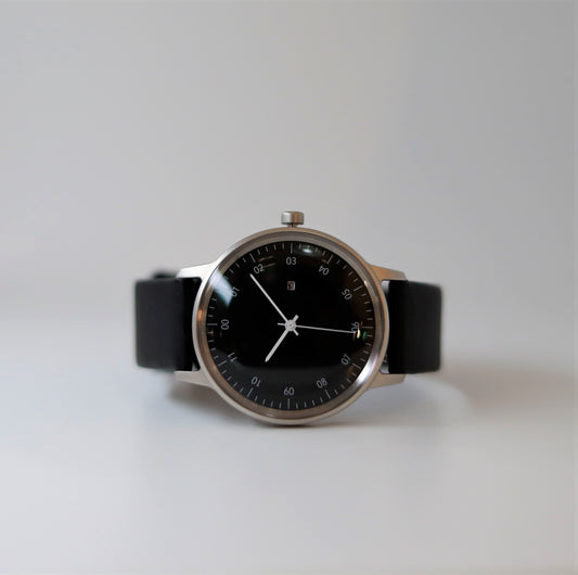 【正規取扱店】sazare : SK01 / SS SILVER HONING FINISH / BLACK DIAL / BLACK SHEEPSKIN LETHER