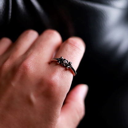 【オーダー商品：納期約3ヶ月】【正規取扱店】Leathers and Treasures： Pope's stone cross Ring w/diamond