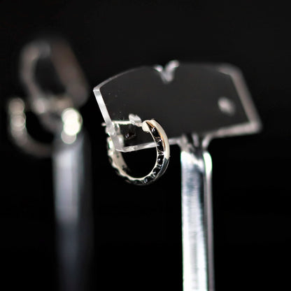 【オーダー商品：納期約3ヶ月】【正規取扱店】Leathers and Treasures： Half engraving hoop Earring