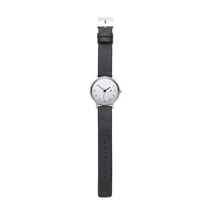 【一目惚れで自身も購入、Made in Japanの腕時計】【正規取扱店】sazare : SK01 / SS SILVER MIRROR FINISH / WHITE DIAL / BLACK SHEEPSKIN LETHER