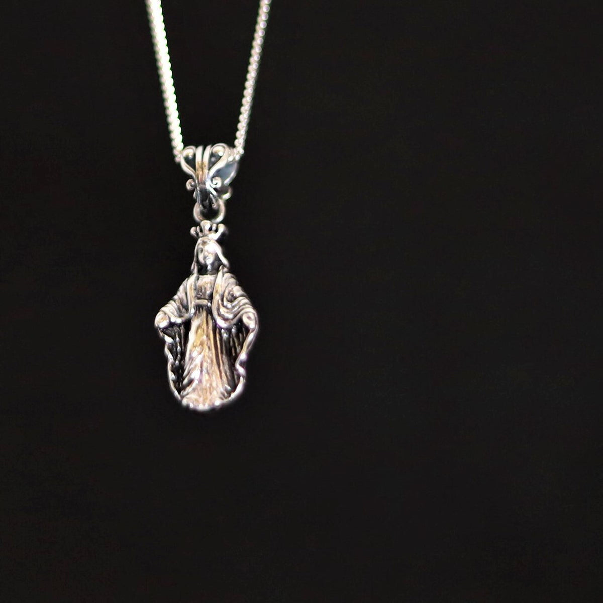 【オーダー商品：納期約3ヶ月】 【正規取扱店】Leathers and Treasures： Mother maria Charm